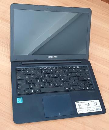 ASUS R417S laptop, ssd 256 Gb beschikbaar voor biedingen