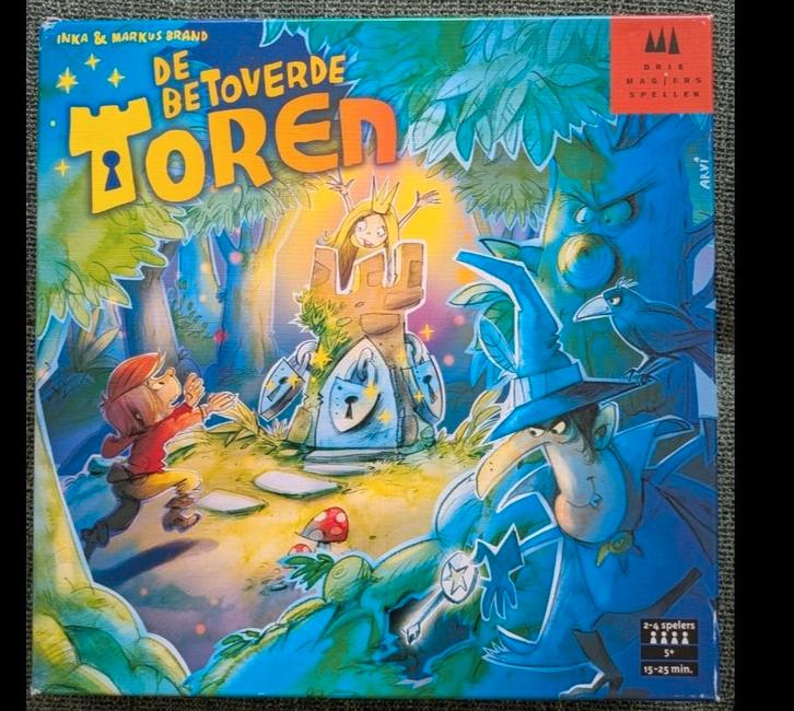 De Betoverde Toren - Leuk familiespel!, Hobby en Vrije tijd, Gezelschapsspellen | Bordspellen, Zo goed als nieuw, Een of twee spelers