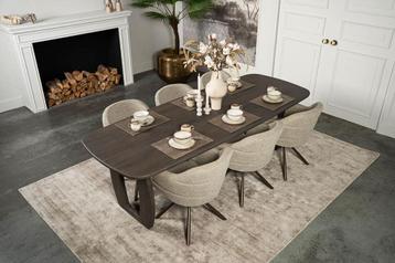 100% Eiken Eettafel 260x100 cm beschikbaar voor biedingen