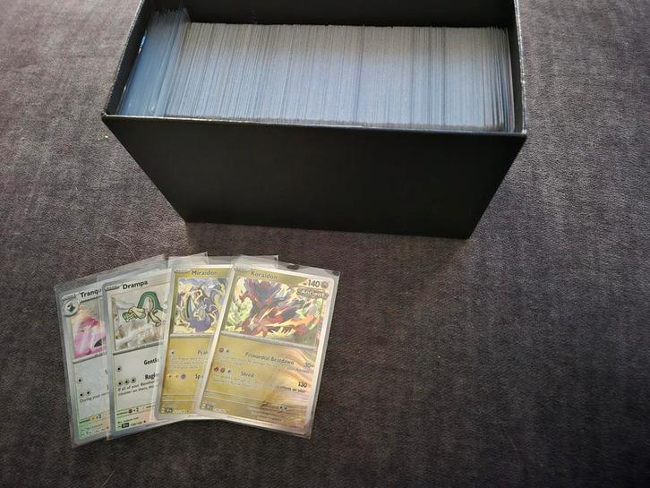 Pokemon kaarten Temporal Forces bulk ETB, Hobby en Vrije tijd, Verzamelkaartspellen | Pokémon, Zo goed als nieuw, Losse kaart