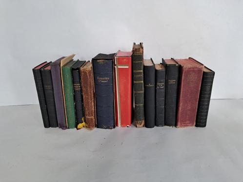 Verzameling Antieke Kerkboeken (Room Katholiek) vanaf 1840, Antiek en Kunst, Antiek | Boeken en Bijbels, Ophalen of Verzenden