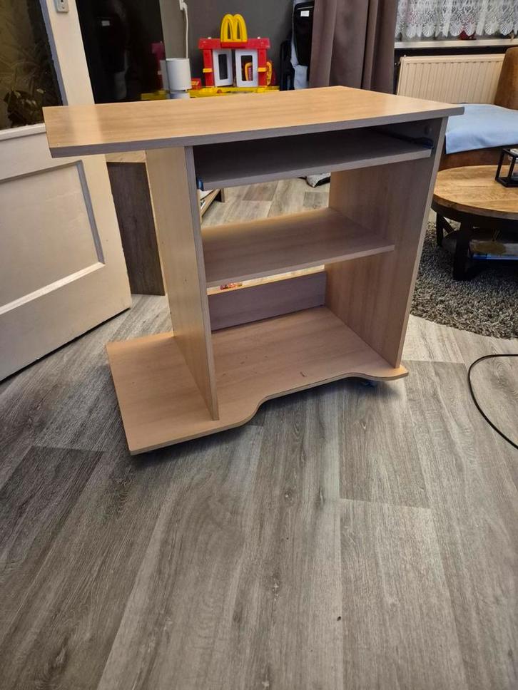 Compacte computertafel met opbergruimte, Huis en Inrichting, Kasten | Computermeubels, Gebruikt, 70 tot 120 cm, 70 tot 120 cm