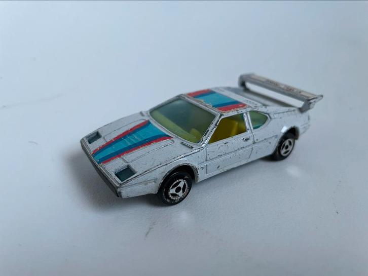 model BMW M1 Italia, Wit met striping, 1/55 Polistil, Hobby en Vrije tijd, Modelauto's | 1:50, Gebruikt, Auto, Ophalen of Verzenden