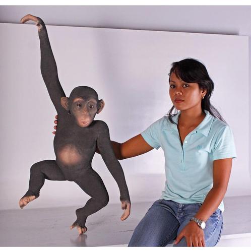 Hanging Chimpansee – Aap beeld Hoogte 98 cm, Verzamelen, Dierenverzamelingen, Nieuw, Ophalen