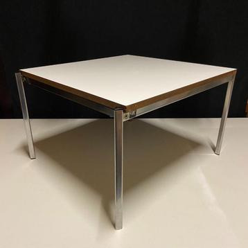 Vintage jaren 60 salontafel Kho Liang Ie voor CAR Katwijk beschikbaar voor biedingen