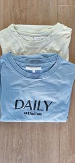 2 heren t-shirts daily aesthetik mt S Samen 4 euro, Kleding | Heren, Overige Herenkleding, Ophalen of Verzenden, Daily aesthetikz
