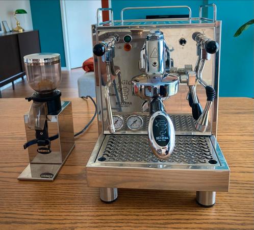 Prachtige Bezzera Magica + Nemox koffiemaler in Nieuwstaat!, Witgoed en Apparatuur, Koffiezetapparaten, Zo goed als nieuw, Espresso apparaat