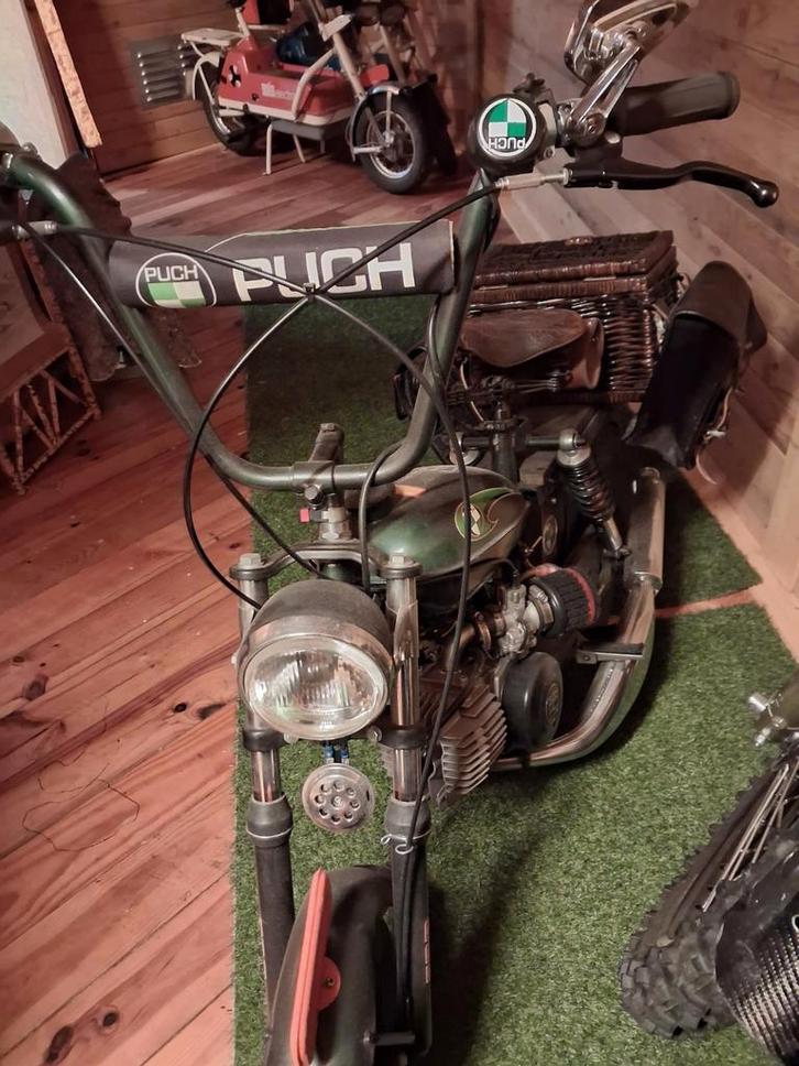 Puch zeer mooi en appart model met koffie koffer,, Fietsen en Brommers, Brommers | Puch, Overige modellen, Ophalen of Verzenden
