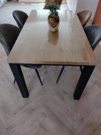 Industriële eiken houten eettafel, Huis en Inrichting, Ophalen, Zo goed als nieuw