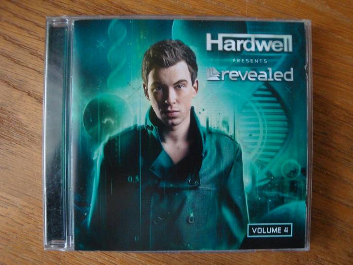 Hardwell - Presents Revealed, Cd's en Dvd's, Cd's | Dance en House, Zo goed als nieuw, Dance Populair, Ophalen of Verzenden