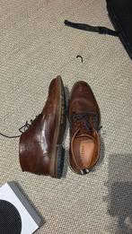 Van lier maat 45, Ophalen of Verzenden, Zo goed als nieuw