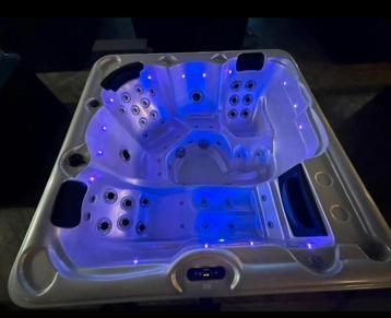 | 🫧 BALBOA JACUZZI ❗️| 🫧5/6PERS ❗️| 🫧 GARANTIE ❗️| beschikbaar voor biedingen