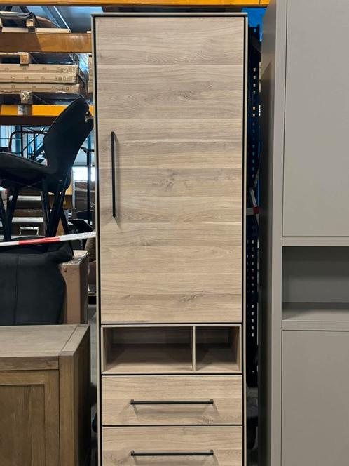 Wandkast Selvino, Huis en Inrichting, Kasten | Kledingkasten, Zo goed als nieuw, Minder dan 100 cm, 25 tot 50 cm, Ophalen