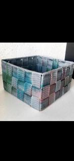mooi MULTI-COLOR GEVLOCHTEN MANDJE-/BAKJE, Ophalen of Verzenden, Zo goed als nieuw
