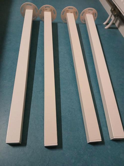 IKEA Bureaupoten wit Godvin metaal 4 stuks bureau poten, Huis en Inrichting, Tafelonderdelen, Zo goed als nieuw, Tafelpoot, 50 tot 100 cm