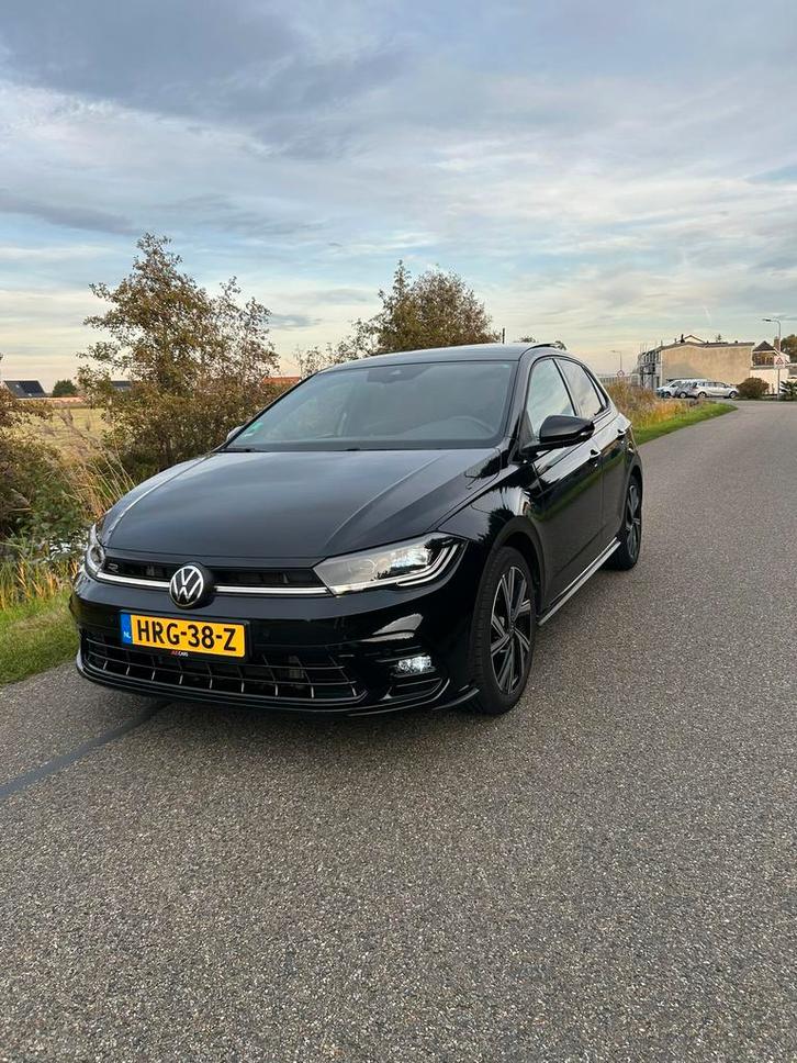 Volkswagen Polo 1.0 TSI 110pk Dsg-7 2022 Zwart, Auto's, Volkswagen, Particulier, Polo, ABS, Achteruitrijcamera, Adaptieve lichten