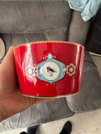 Pip Studio porseleinen kom rood met vogel – mooie staat, Ophalen of Verzenden, Zo goed als nieuw, Kom(men), Overige stijlen