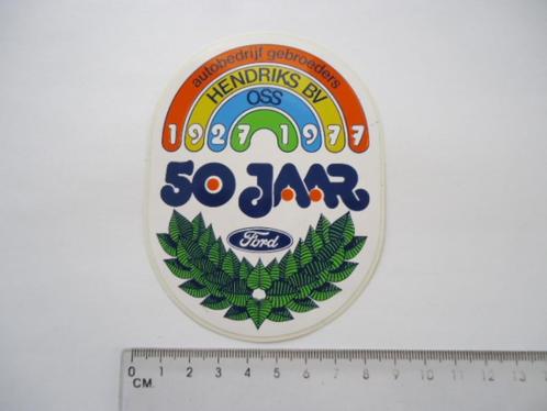 sticker 1977 FORD DEALER garage Oss Hendriks taunus fiesta, Verzamelen, Stickers, Zo goed als nieuw, Bedrijf of Vereniging, Verzenden