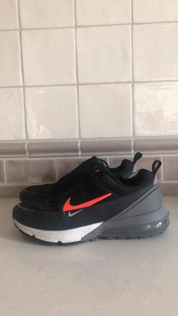 Nike Max sneakers maat 38,5 beschikbaar voor biedingen