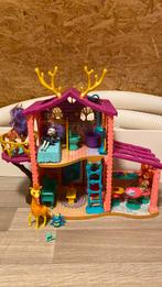 Enchantimals hertenhuis met 3 poppen en 2 dieren, Ophalen of Verzenden, Gebruikt