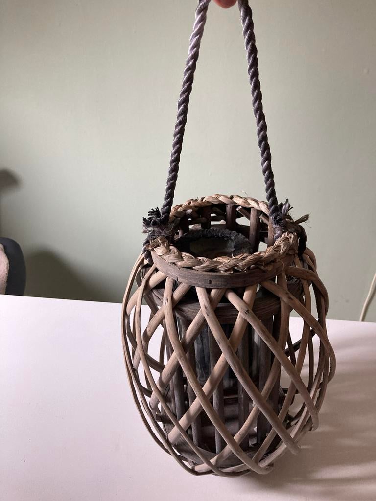 Rotan windlicht met touw, Ophalen, Zo goed als nieuw