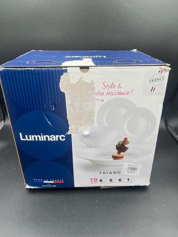 Luminarc Trianon Serviesset - Wit- 6 personen - 19 delig beschikbaar voor biedingen