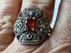 Fraaie zilveren ring Robijn en Marcasieten, Sieraden, Tassen en Uiterlijk, Ringen, 18 tot 19, Verzenden, Zo goed als nieuw, Met edelsteen