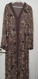Mooie takchita / Marokkaanse jurk taupe kleur maat xxl, Kleding | Dames, Jurken, Overige kleuren, Maat 46/48 (XL) of groter, Ophalen of Verzenden