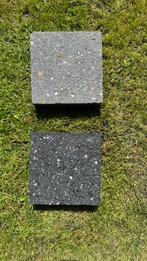 Tegels grijs 20x20 cm en 20x30cm - Gratis af te halen!, Tuin en Terras, Tegels en Klinkers, Gebruikt, Ophalen of Verzenden, 10 m² of meer