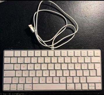 Apple Toetsenbord - Qwerty - Bluetooth beschikbaar voor biedingen