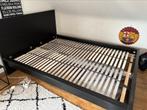 IKEA bed ombouw zwart 140x200 met lattenbodem, Gebruikt, Zwart, Tweepersoons, 200 cm