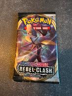 Pokémon Sword & Shield Rebel Clash Boosterpack, Hobby en Vrije tijd, Verzamelkaartspellen | Pokémon, Ophalen of Verzenden, Zo goed als nieuw