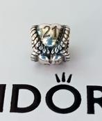 Zilveren *Retired* Pandora Hartje met 21, Sieraden, Tassen en Uiterlijk, Bedels, Pandora, Ophalen of Verzenden, Zo goed als nieuw