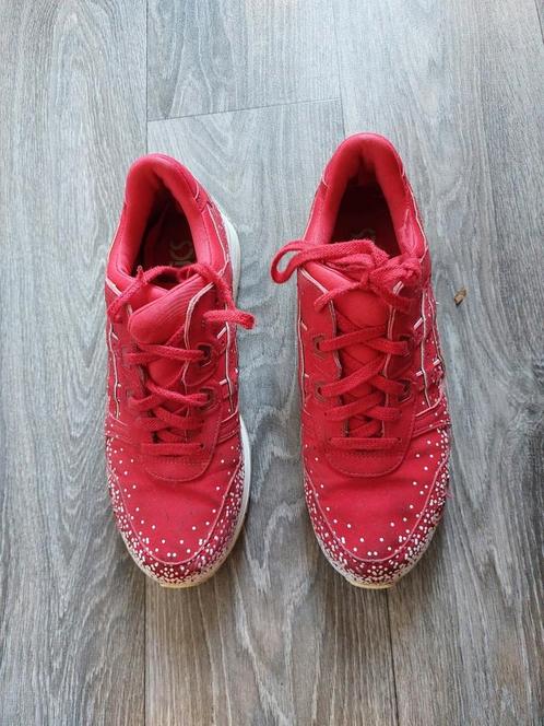 Rode Asics dames sneakers, Kleding | Dames, Schoenen, Gedragen, Sneakers of Gympen, Rood, Ophalen of Verzenden