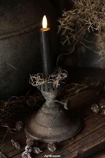  Kandelaar blaker Kandelaar blaker beschikbaar voor biedingen