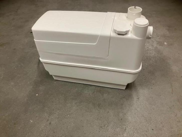 381.Vuilwater pompunit vermaler Grundfos Sololift 2 C-3, Hobby en Vrije tijd, Overige Hobby en Vrije tijd, Nieuw, Ophalen of Verzenden