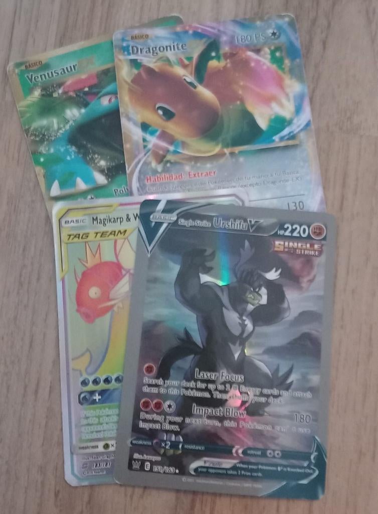 Pokémon Kaarten - Venusaur, Dragonite, Urshifu V & Meer, Ophalen of Verzenden, Gebruikt, Losse kaart, Foil