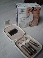PINCETS MET LED LICHT NIEUW IN DOOS KERSTCADEAU., Ophalen, Nieuw, Gehele gezicht, Verzorging
