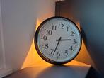 Mooie wandklok van onze zweedse vrienden, Ophalen of Verzenden, Zo goed als nieuw, Analoog, Wandklok