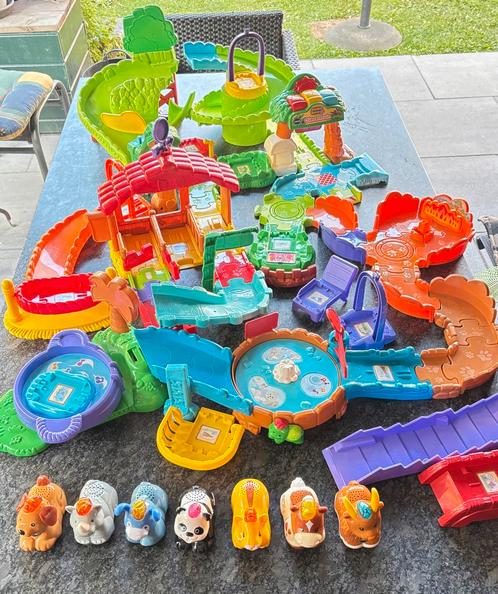 Heeeel veel V-tech zoef zoef. Dierentuin, stal, dieren etc., Kinderen en Baby's, Speelgoed | Vtech, Zo goed als nieuw, 2 tot 4 jaar