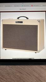 Te koop: Roland Artisr, Muziek en Instrumenten, Versterkers | Bas en Gitaar, Ophalen of Verzenden, Zo goed als nieuw, 50 tot 100 watt