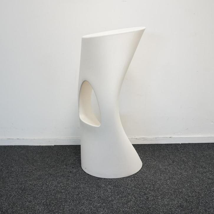 Mobles114 Barcelona Flod Design Barkrukken | Wit | 77 cm, Huis en Inrichting, Barkrukken, Gebruikt, 60 tot 90 cm, Kunststof, 5 krukken of meer