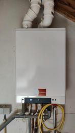 Intergas Kombi Kompakt HRE 28/24 A CW4 (2017), Ophalen, 30 tot 80 cm, Gebruikt, Hoog rendement (Hr)