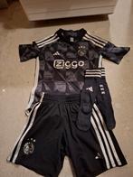 Ajax Tenue Maat 116, Adidas, Jongen of Meisje, Overige typen, Ophalen of Verzenden