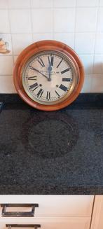 T.k.a. Engelse school klok, antiek, Ophalen, Zo goed als nieuw, Wandklok