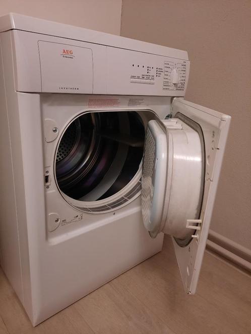 Wasdroger, Witgoed en Apparatuur, Wasdrogers, Gebruikt, Luchtafvoer, Voorlader, 4 tot 6 kg, 85 tot 90 cm, Anti-kreukfase, Wolprogramma