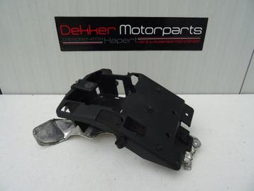 Accubak + Hittenschild Ducati 749 / 999 2003-2004-2005-2006 beschikbaar voor biedingen