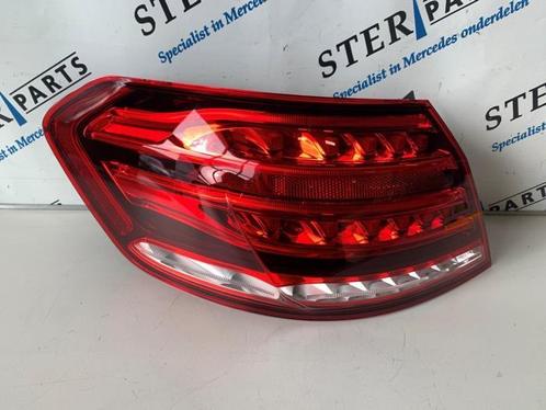 Achterlicht links van een Mercedes E-Klasse, Auto-onderdelen, Verlichting, Mercedes-Benz, Nieuw, 12 maanden garantie, Ophalen of Verzenden