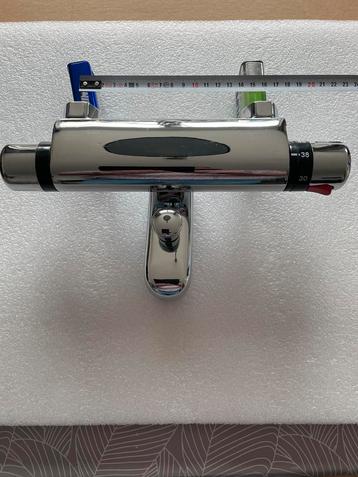 Zeer mooie gebruikte thermostaat badmengkraan.  beschikbaar voor biedingen