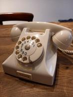 Antieke telefoon van KPN, Telecommunicatie, Vaste telefoons | Handsets en Draadloos, 1 handset, Gebruikt, Stralingsarm, Ophalen